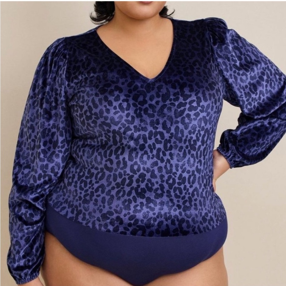 Velvet purple leopard bodysuit - Picture 2 of 3
